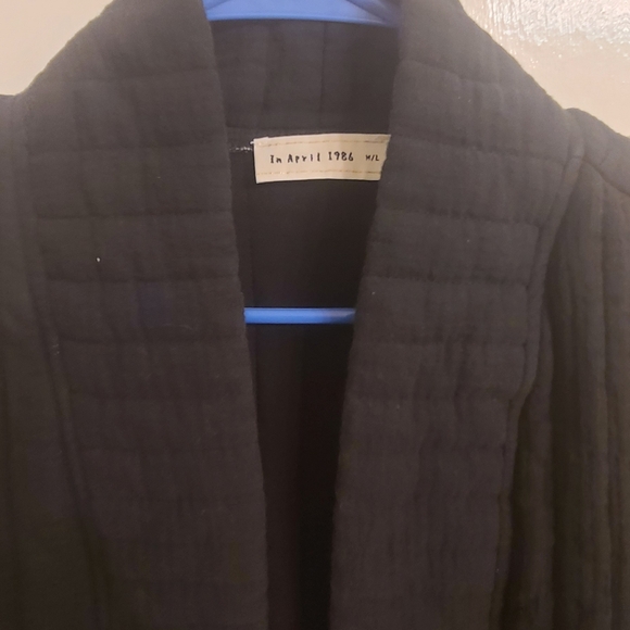 Women winter jacket - Picture 3 of 8